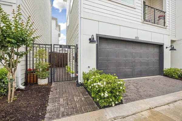 $3,100 | 803 Sienna Palm Lane, Houston, TX 77008
