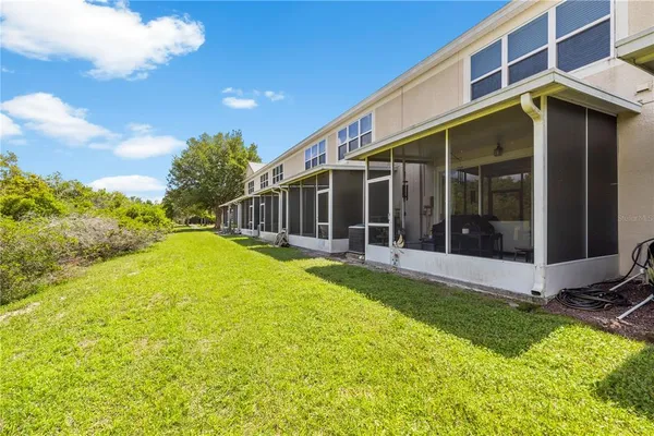 $275,000 | 26645 Castleview Way, Wesley Chapel, FL 33544