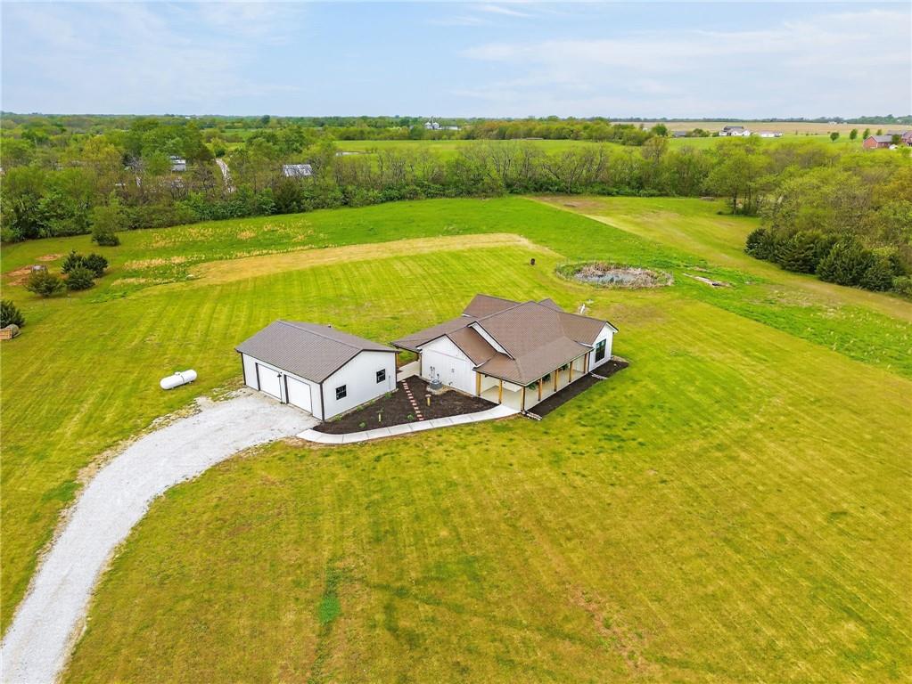 8467 Southeast Whitetail Road Polo, MO 64671 - Photo 12 of 36