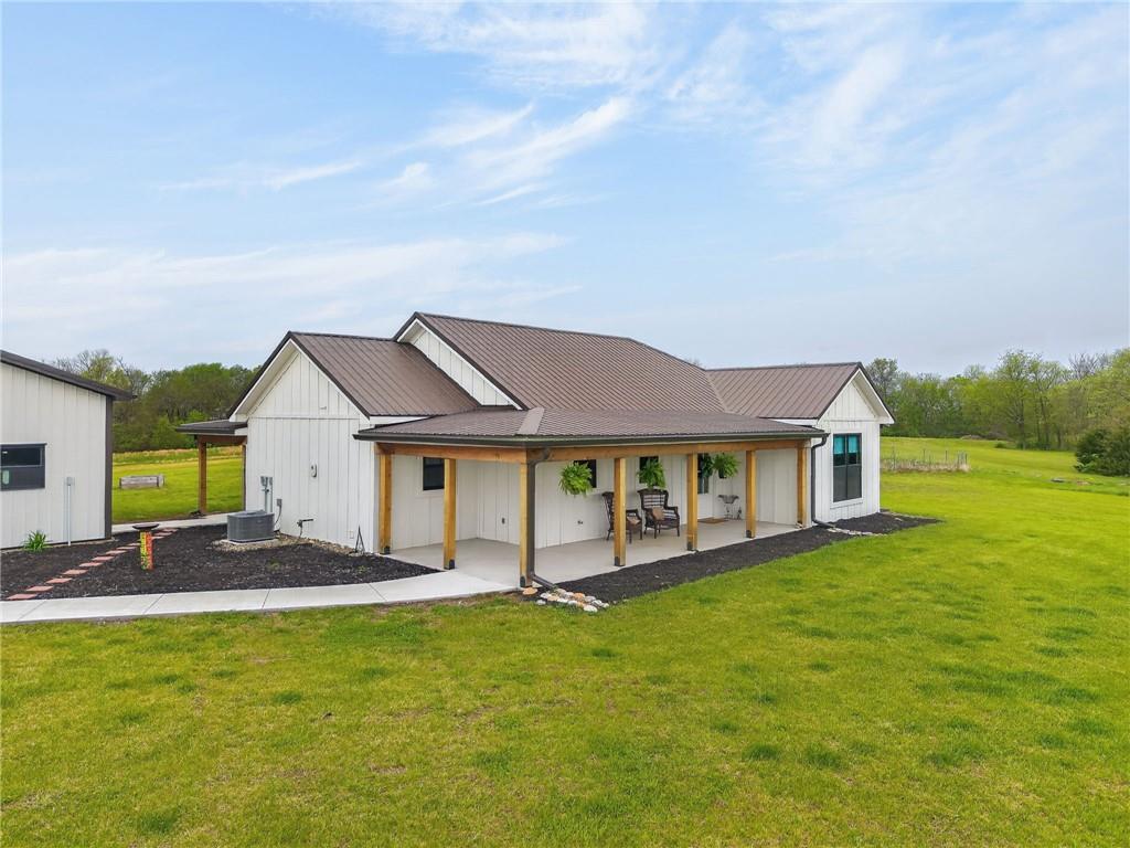 8467 Southeast Whitetail Road Polo, MO 64671 - Photo 4 of 36