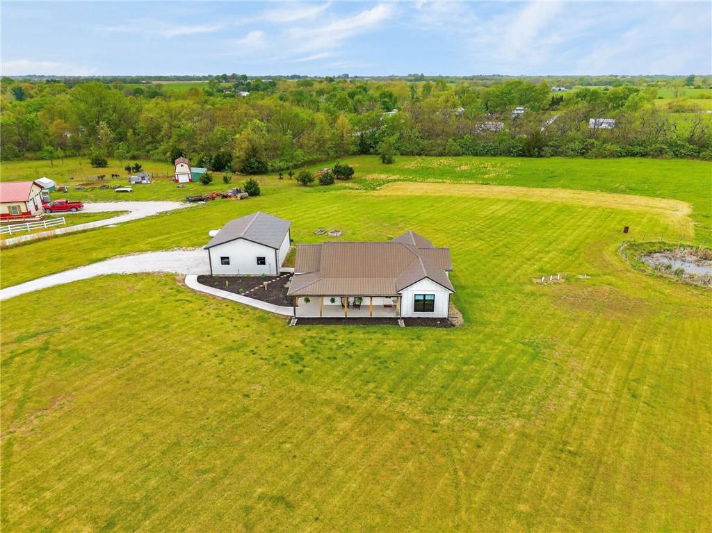 8467 Southeast Whitetail Road Polo, MO 64671 - Photo 9 of 36