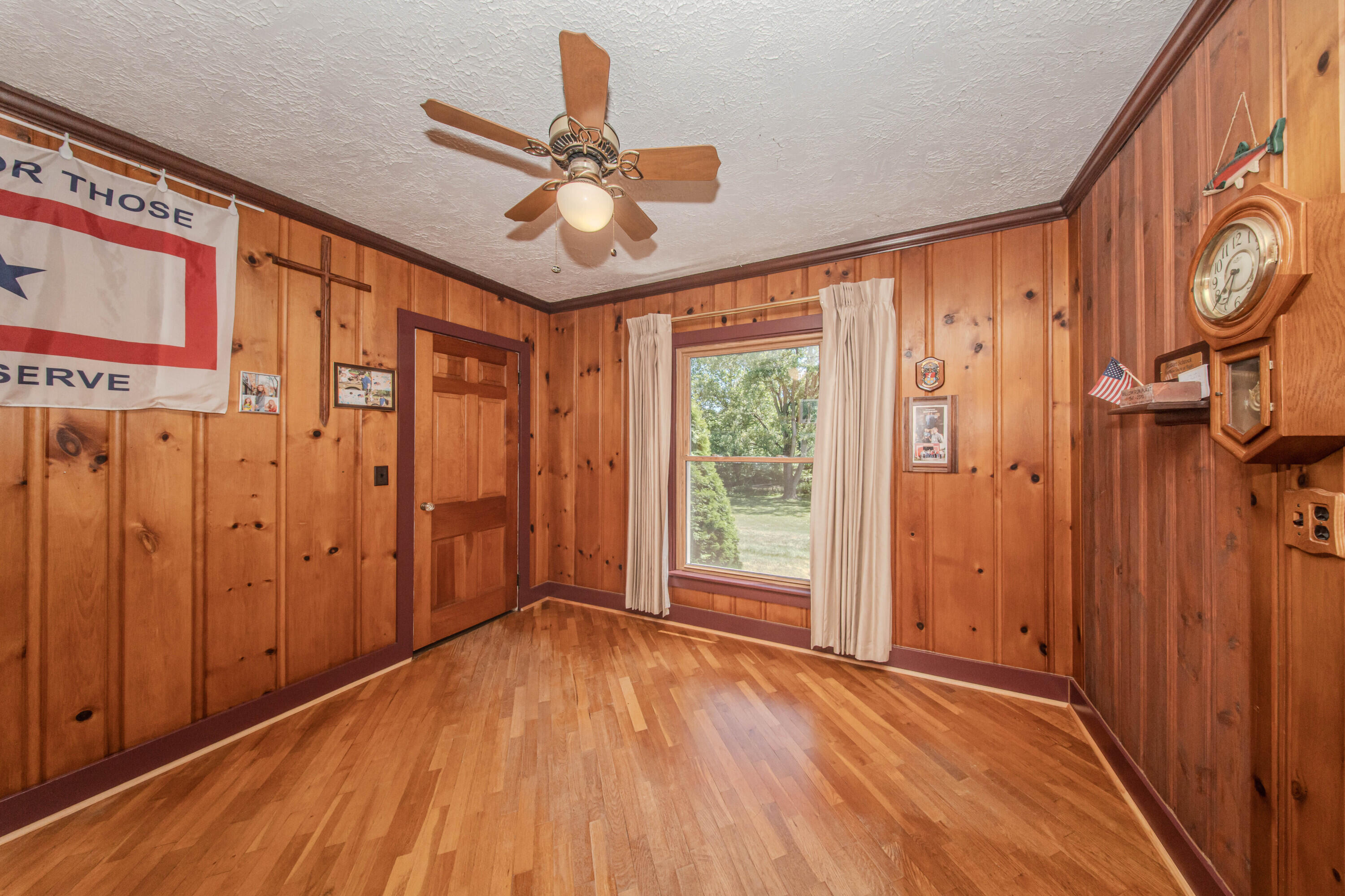 675 Mooreville Road Milan, MI 48160 - Photo 19 of 93 18 Den 4