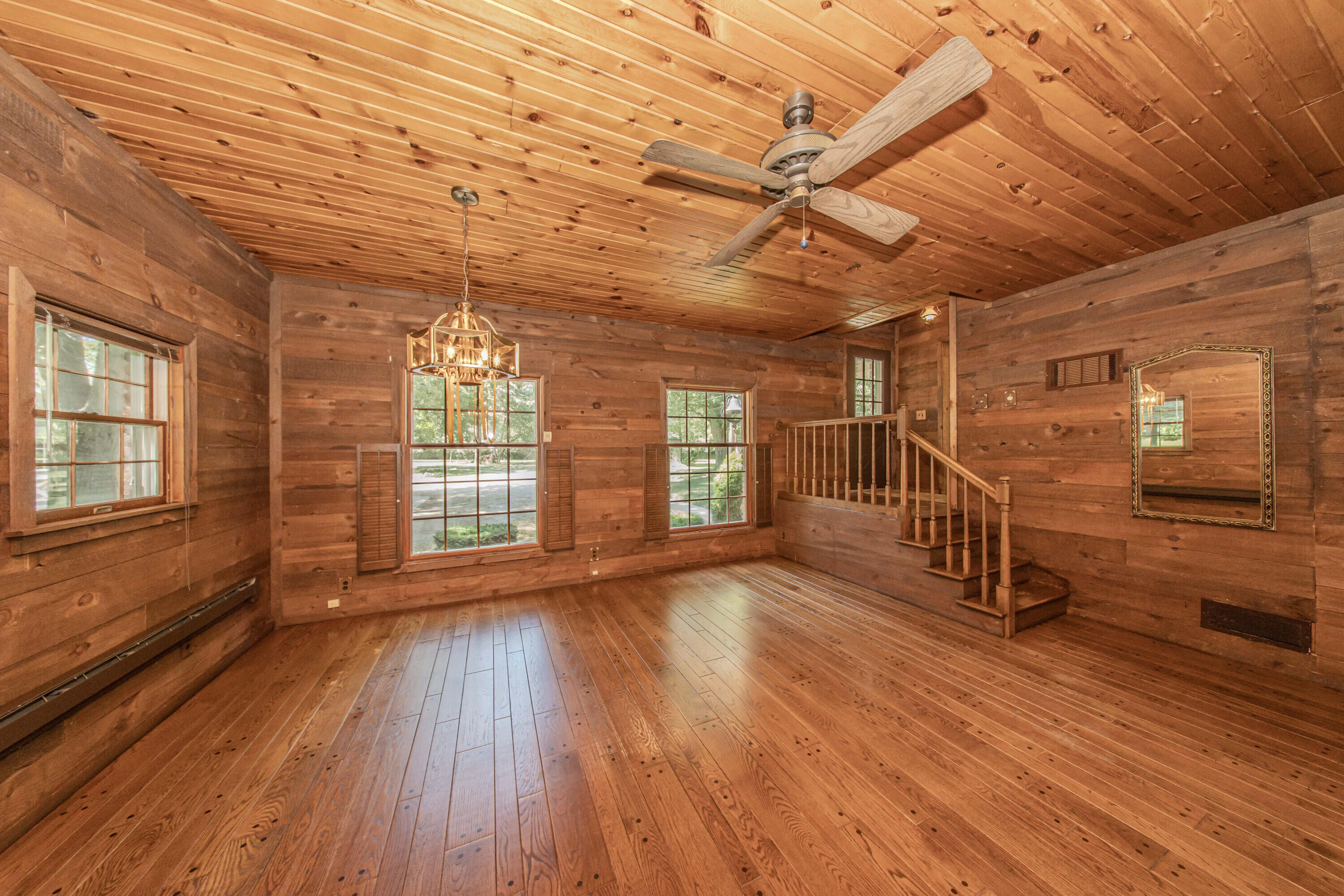 675 Mooreville Road Milan, MI 48160 - Photo 26 of 93 25 Family room 6