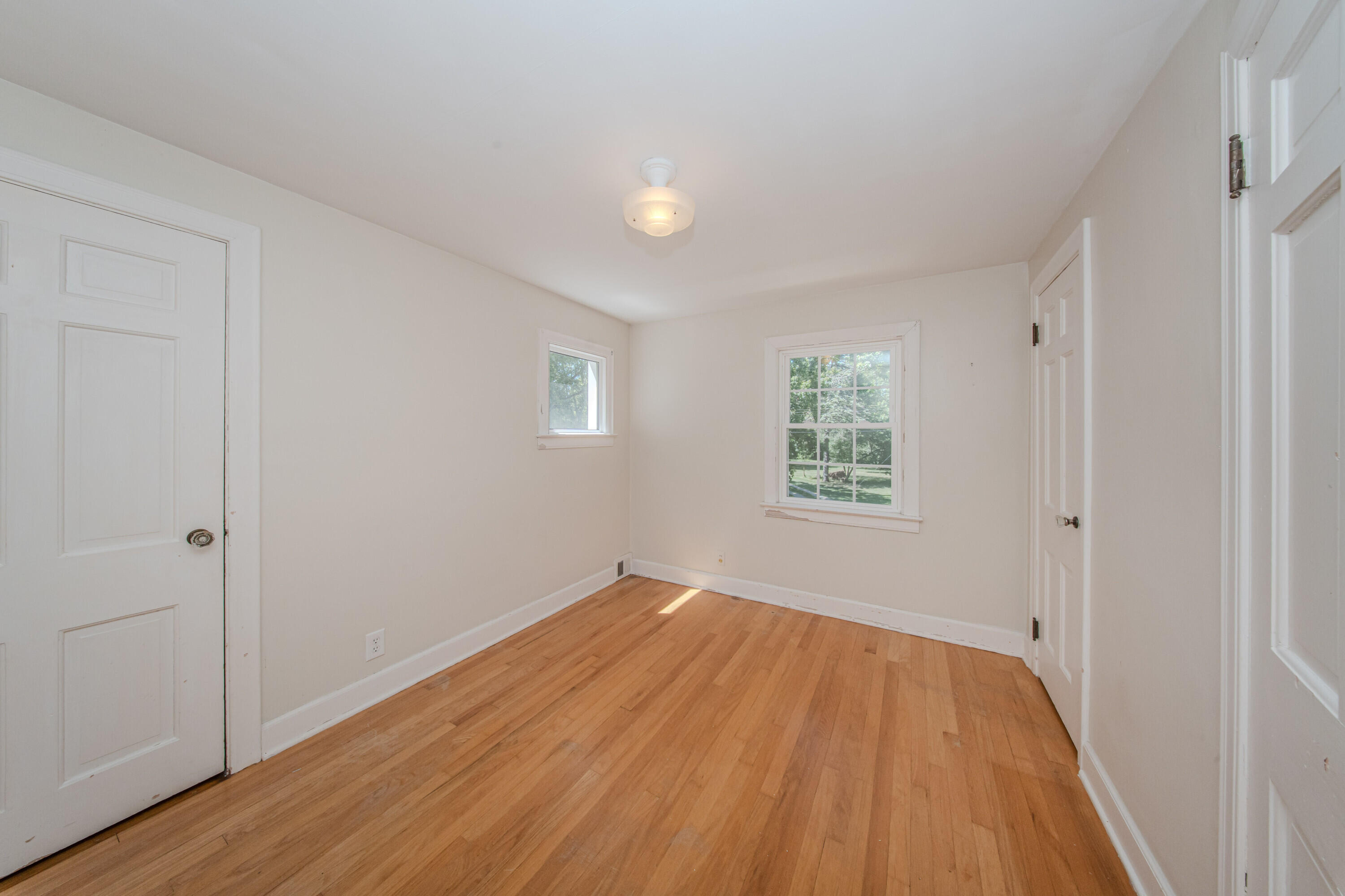 675 Mooreville Road Milan, MI 48160 - Photo 39 of 93 39 Bedroom 2 2