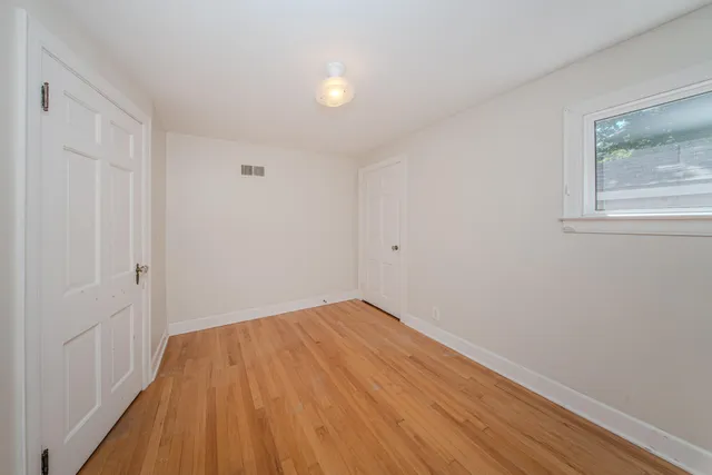 $599,000 | 675 Mooreville Road, Milan, MI 48160