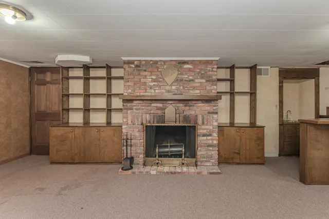 $599,000 | 675 Mooreville Road, Milan, MI 48160