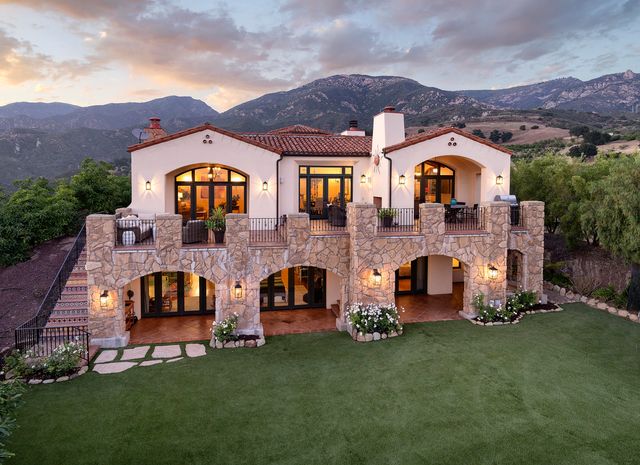 front view of house with a yard