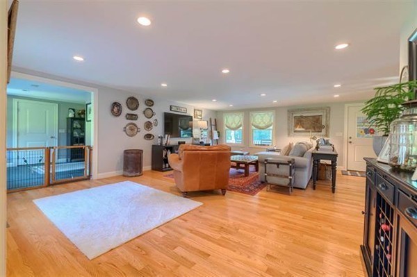 82 Dutton Road, Unit 82 Pelham, NH 03076 - Photo 12 of 26 Gallery Image 12