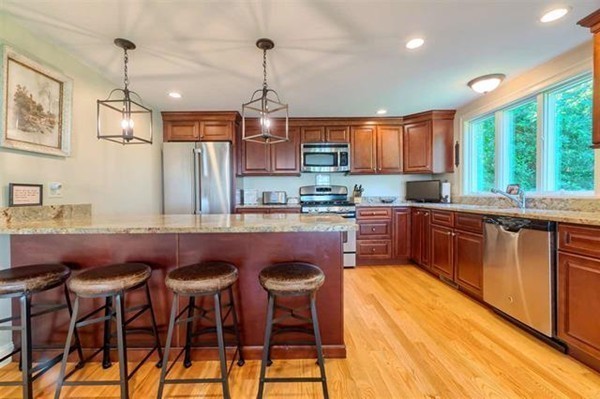 82 Dutton Road, Unit 82 Pelham, NH 03076 - Photo 7 of 26 Gallery Image 7