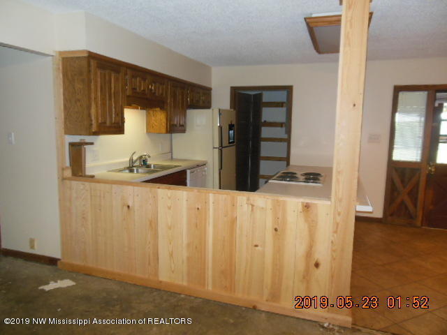 1505 Mt Vernon Road Senatobia, MS 38668 - Photo 9 of 46 DSCN0441