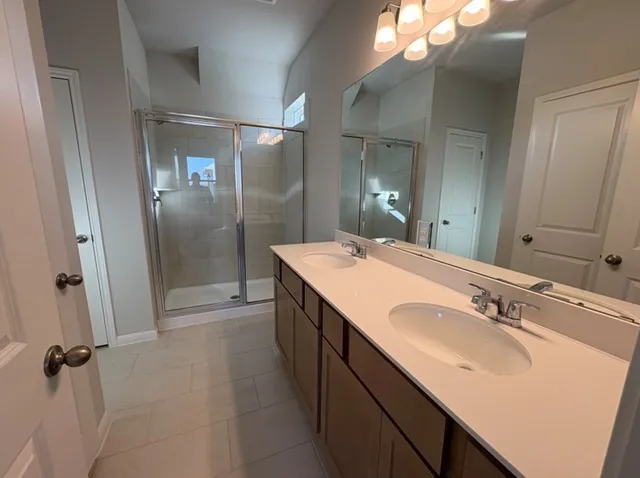 $349,000 | 111 Elm Br Trail, Taylor, TX 76574