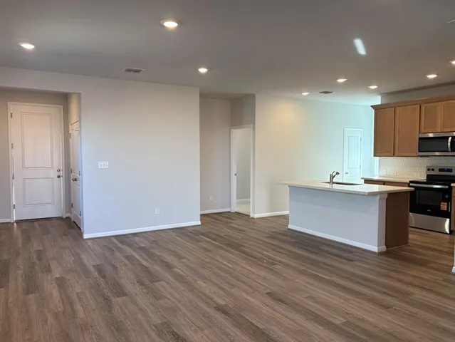 $349,000 | 111 Elm Br Trail, Taylor, TX 76574