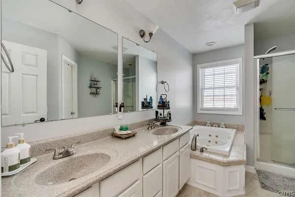 $2,200 | 31795 Highway 11, Philadelphia, NY 13673