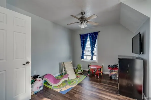 $2,200 | 31795 Highway 11, Philadelphia, NY 13673