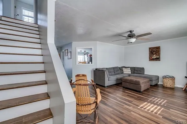 $2,200 | 31795 Highway 11, Philadelphia, NY 13673