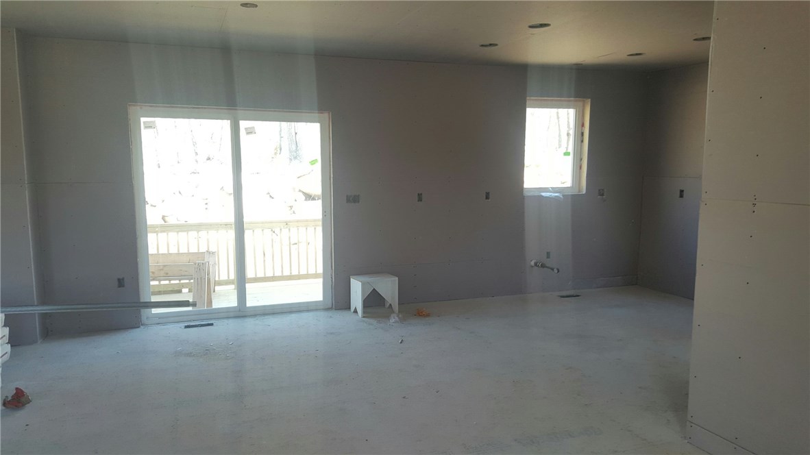 34 Hopkinton Hill Road Hopkinton, RI 02832 - Photo 10 of 26