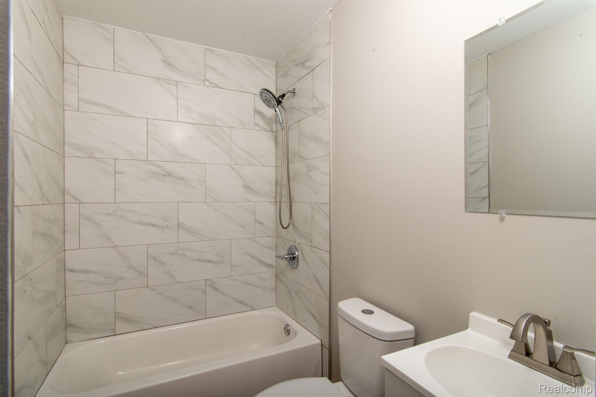 5310 Mack Road Howell, MI 48855 - Photo 22 of 30 Gallery Image 22