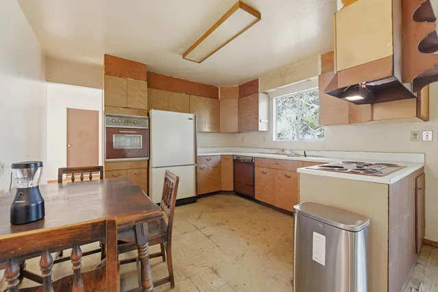 $1,450,000 | 3915 Kingridge Drive, San Mateo, CA 94403