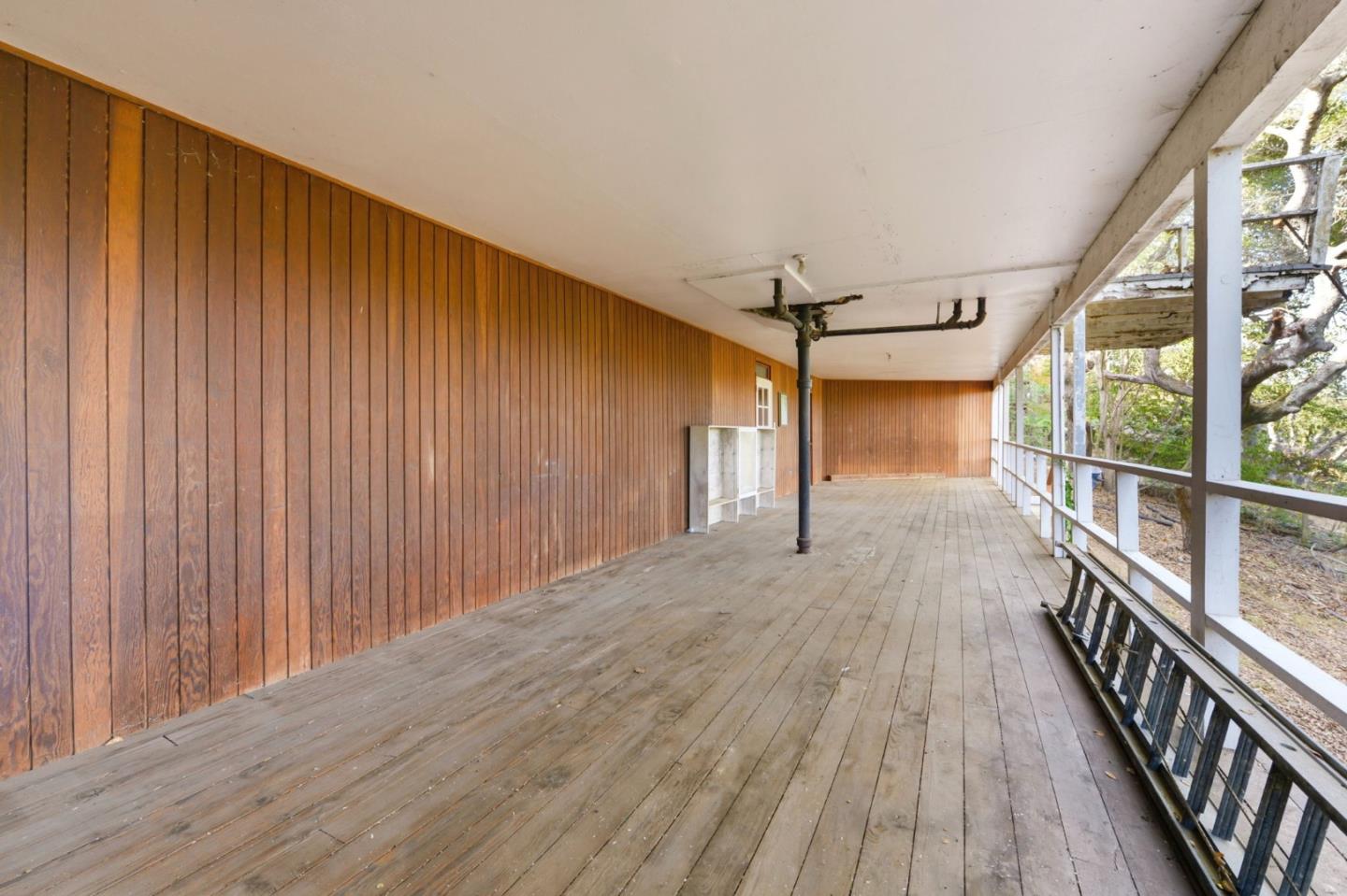 3915 Kingridge Drive San Mateo, CA 94403 - Photo 41 of 47 a view of hallway with wooden floor