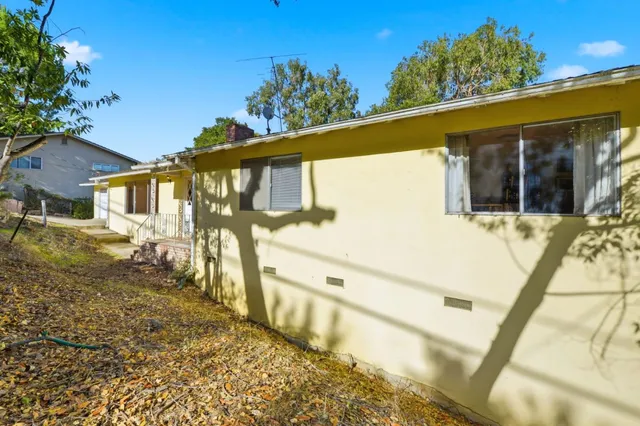 $1,450,000 | 3915 Kingridge Drive, San Mateo, CA 94403