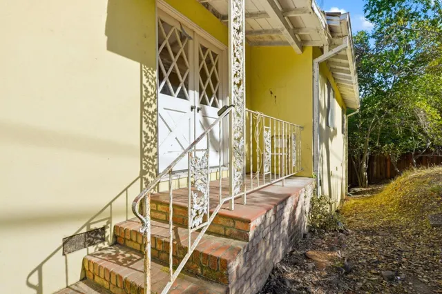 $1,450,000 | 3915 Kingridge Drive, San Mateo, CA 94403