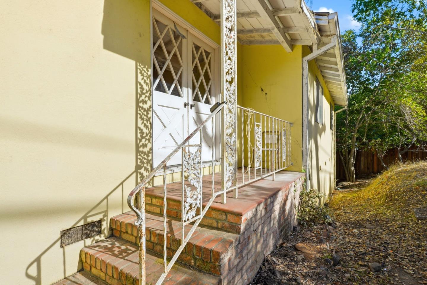 3915 Kingridge Drive San Mateo, CA 94403 - Photo 5 of 47