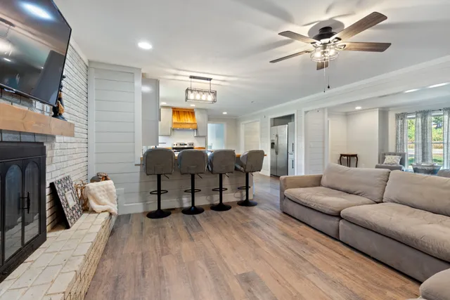 $349,900 | 2547 Highway 70 East, Waverly, TN 37185