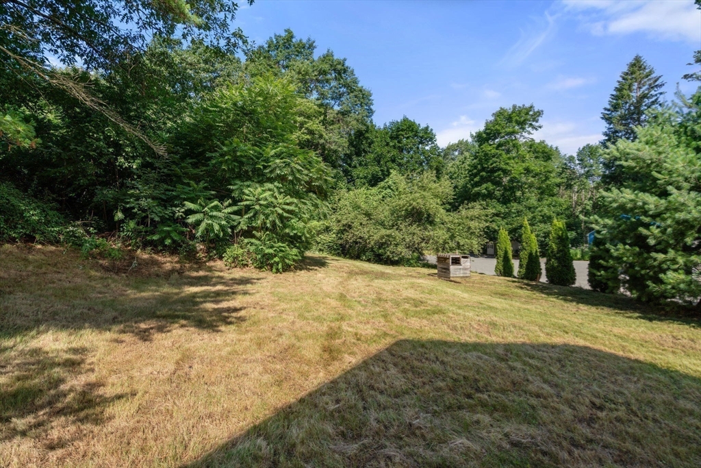 896 Main Street Reading, MA 01867 - Photo 23 of 30