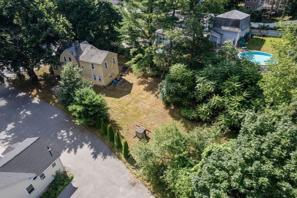 896 Main Street Reading, MA 01867 - Photo 24 of 30