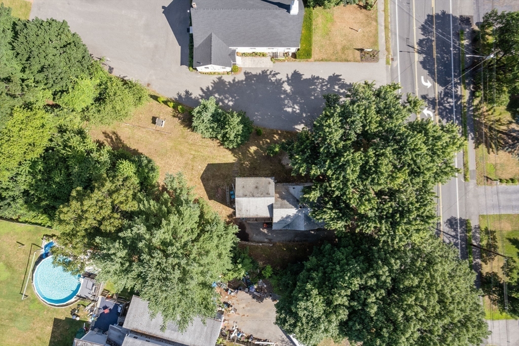 896 Main Street Reading, MA 01867 - Photo 27 of 30