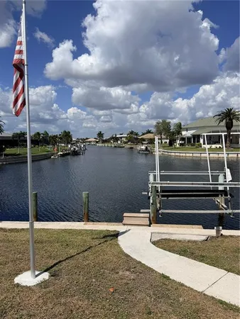 $1,800 | 920 Conecta Drive, Unit 2, Punta Gorda, FL 33950