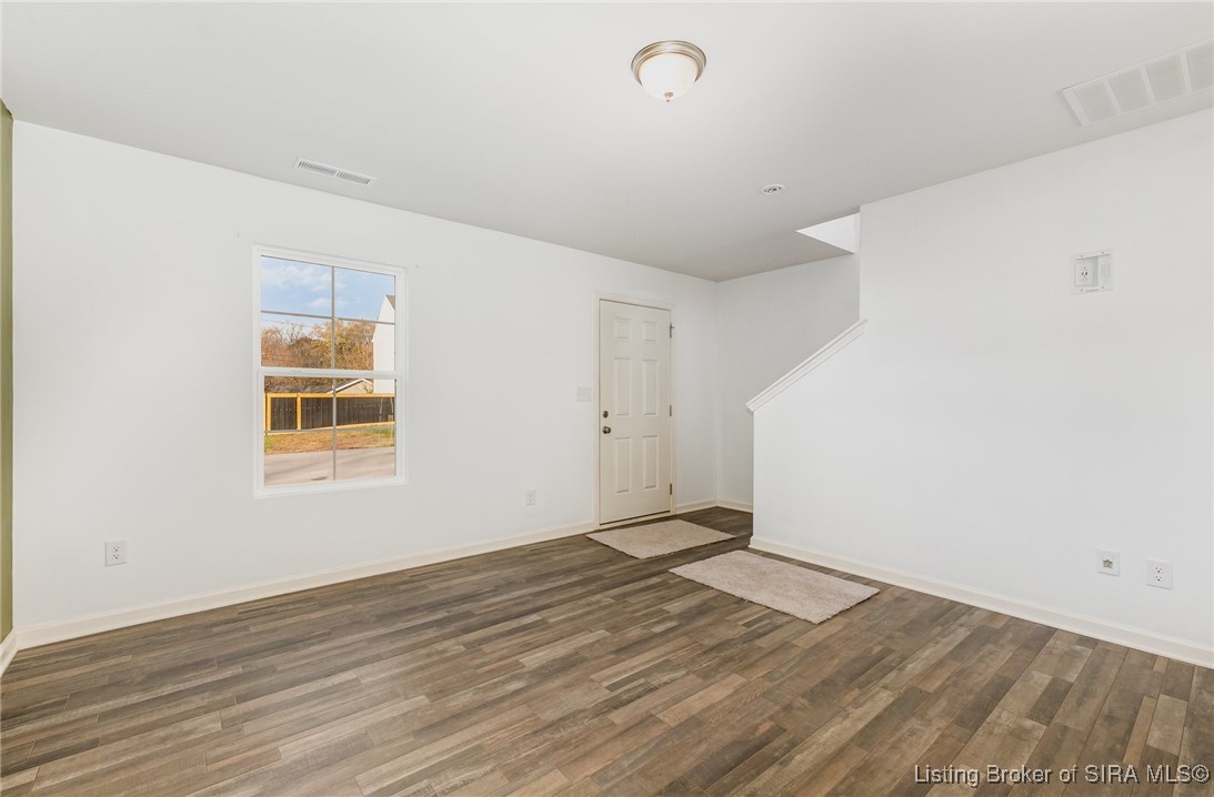 329 Berkley Road Charlestown, IN 47111 - Photo 5 of 26