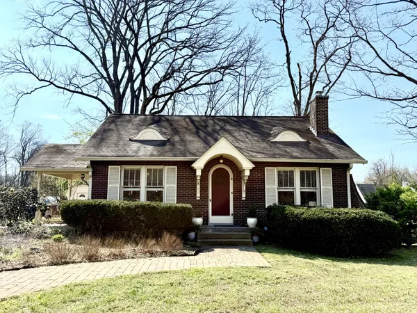 $999,000 | 1009 Glendale Lane, Nashville, TN 37204