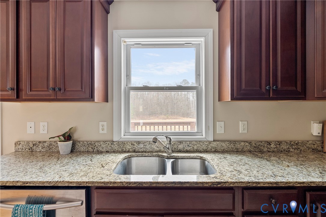 1397 Dorset Road Powhatan, VA 23139 - Photo 14 of 43