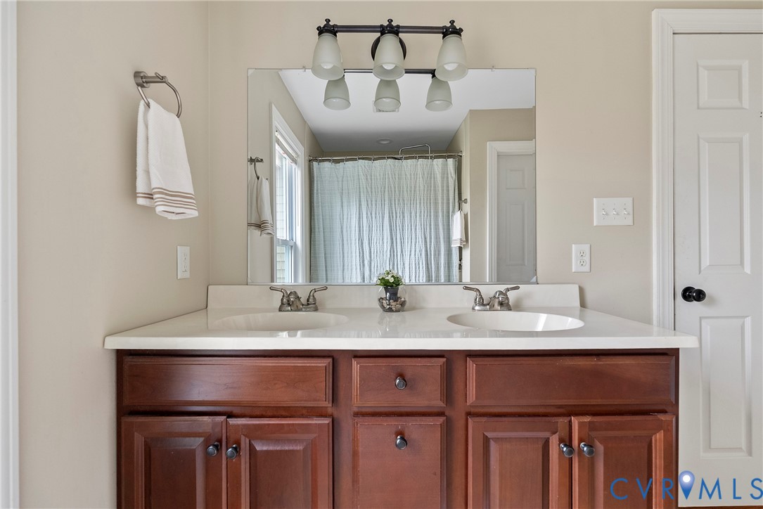 1397 Dorset Road Powhatan, VA 23139 - Photo 19 of 43 DUAL SINK VANITY!!