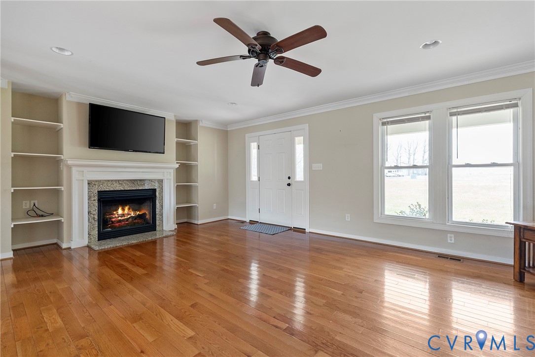 1397 Dorset Road Powhatan, VA 23139 - Photo 7 of 43 HARDWOOD FLOORS AND CROWN MOLDING!!!