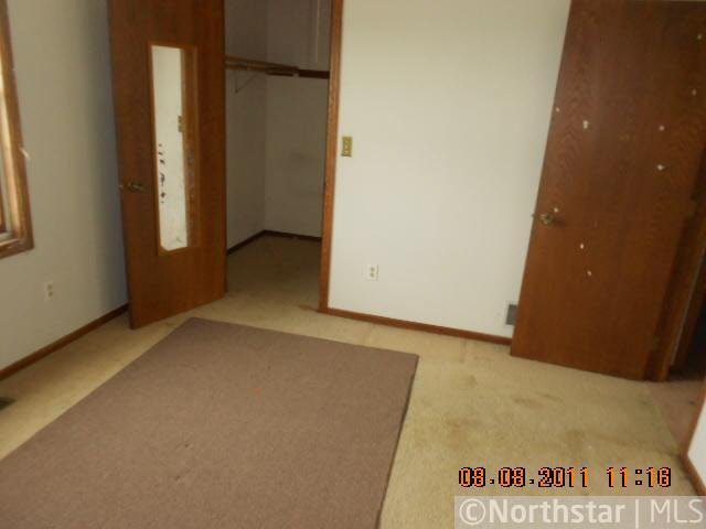 6812 Romeo Road Woodbury, MN 55125 - Photo 7 of 8 Gallery Image 7