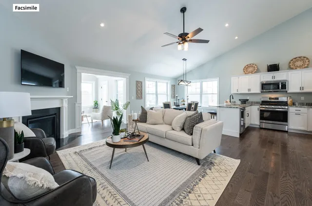 $514,900 | 9 Stonehenge Circle, Unit 1, Northfield, NH 03276