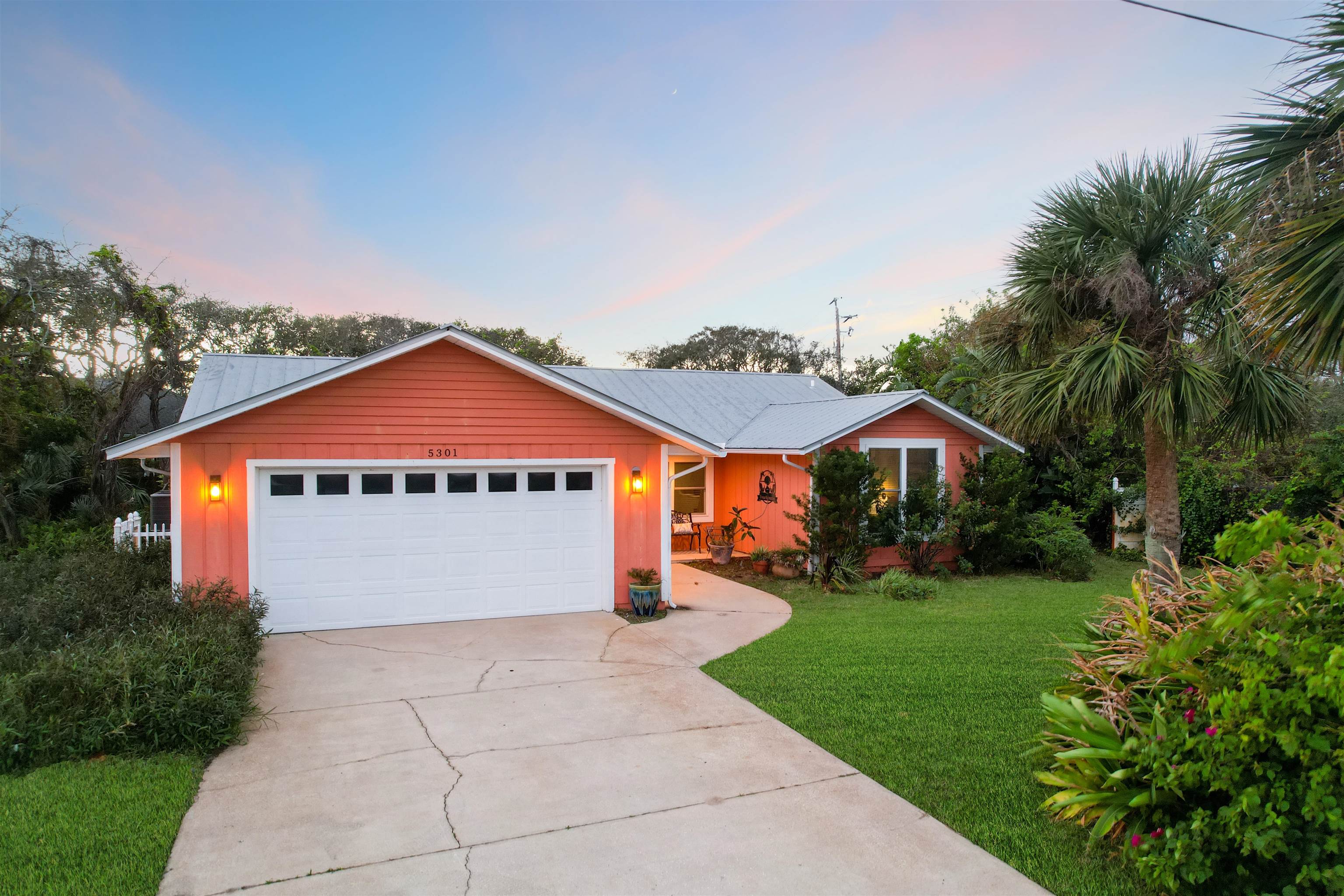 5301 1st Street St. Augustine, FL 32080 - Photo 1 of 36 a view of a back yard of the house