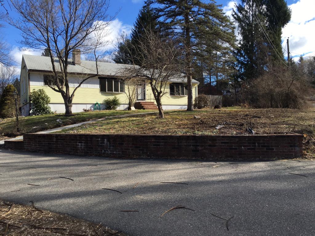 4 Sunset Avenue Derry, NH 03038 - Photo 18 of 18