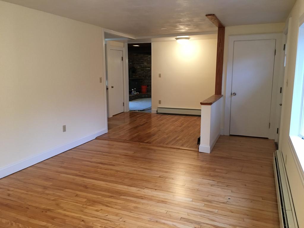 4 Sunset Avenue Derry, NH 03038 - Photo 9 of 18