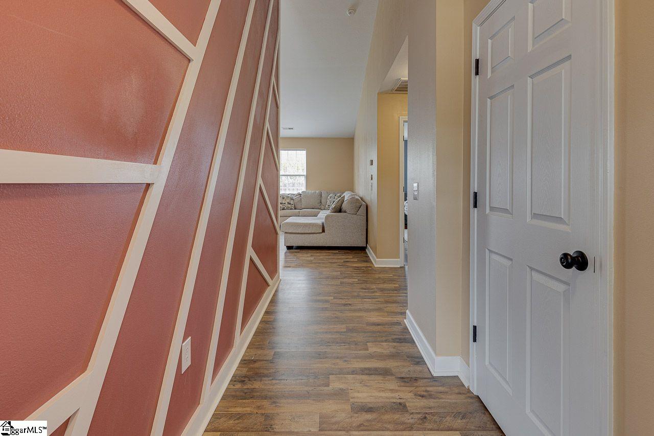 4 Rusty Court Simpsonville, SC 29680 - Photo 3 of 24 Gallery Image 3