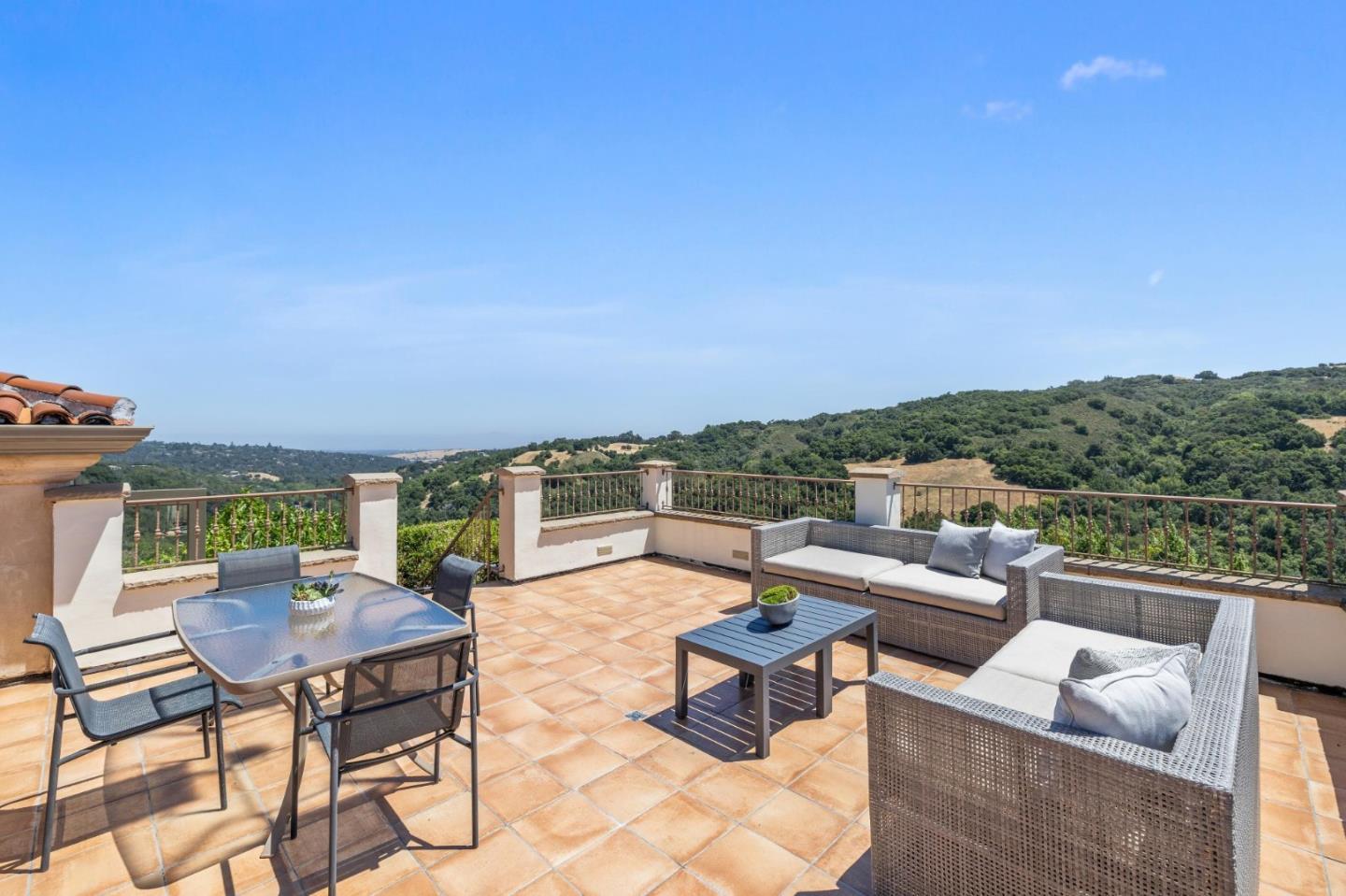 7 Redberry Ridge Portola Valley, CA 94028 - Photo 25 of 58 Gallery Image 25