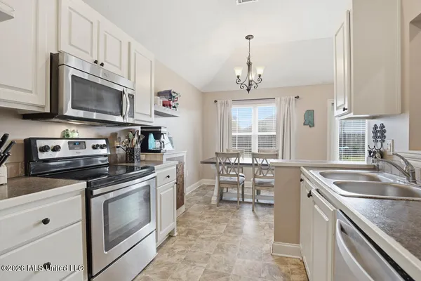 $197,500 | 103 North Village Lane, Petal, MS 39465