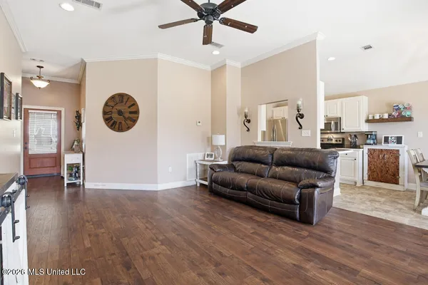 $197,500 | 103 North Village Lane, Petal, MS 39465