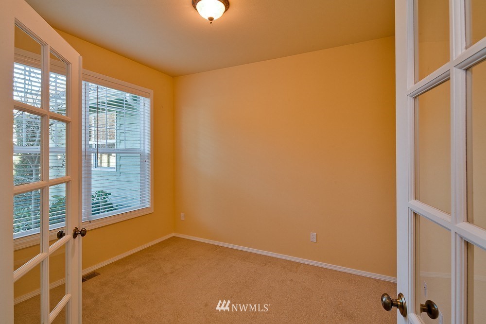 6829 Raspberry Dr. Everson, WA 98247 - Photo 13 of 17 a view of an empty room with a window