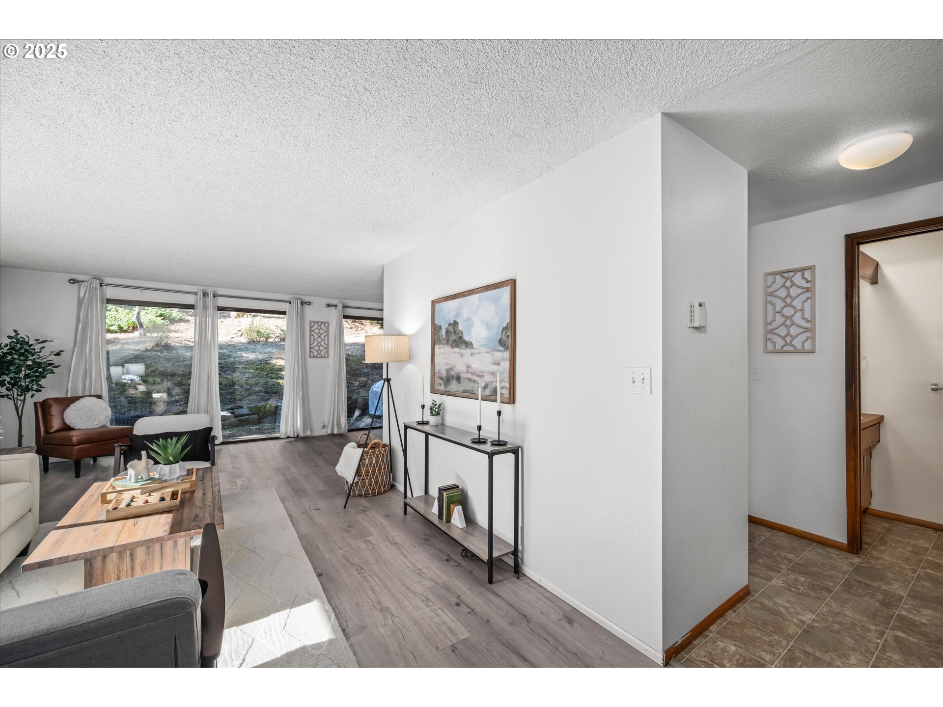 2819 Greentree Way Eugene, OR 97405 - Photo 12 of 35