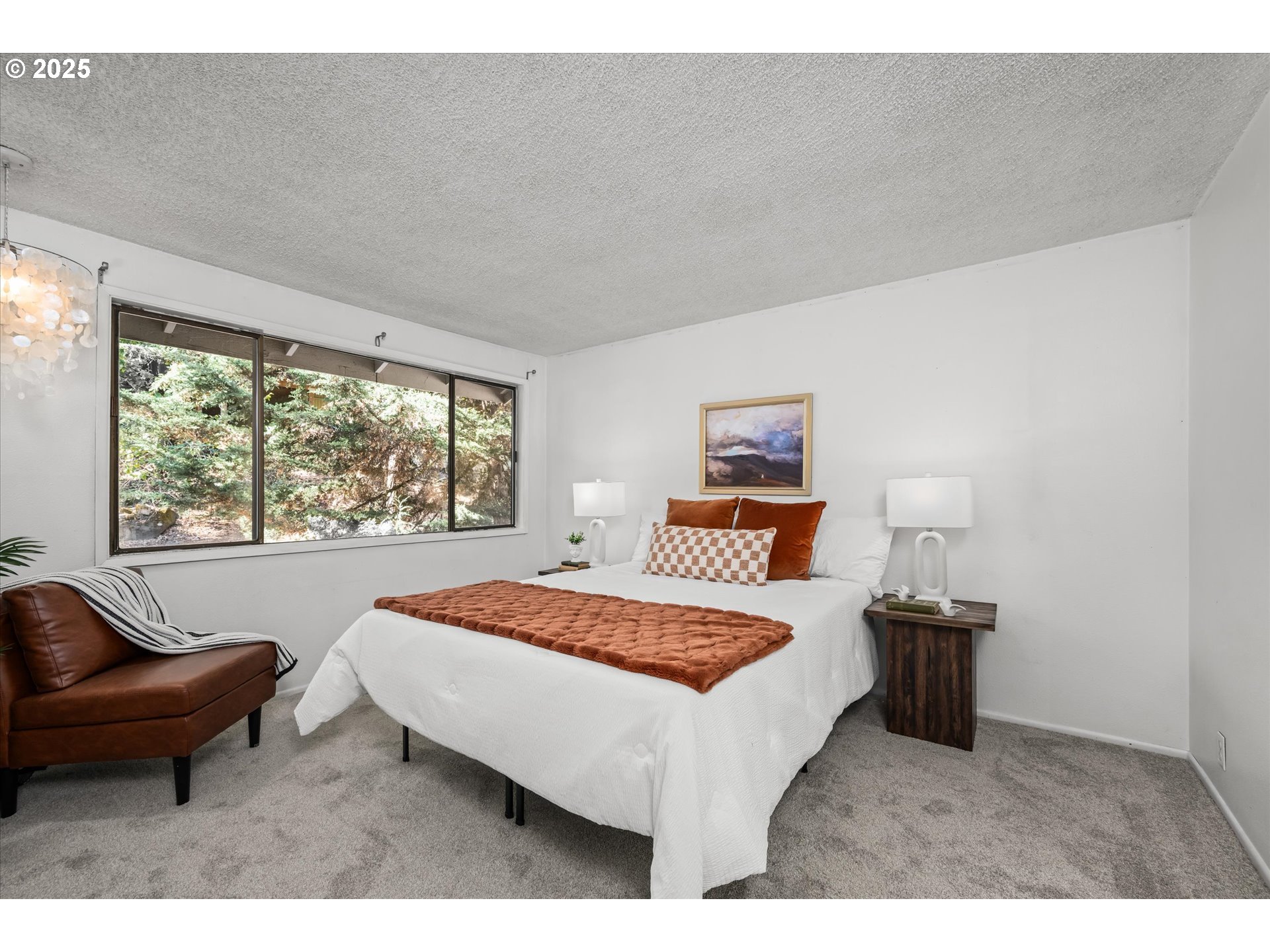 2819 Greentree Way Eugene, OR 97405 - Photo 17 of 35 Bedroom, Primary