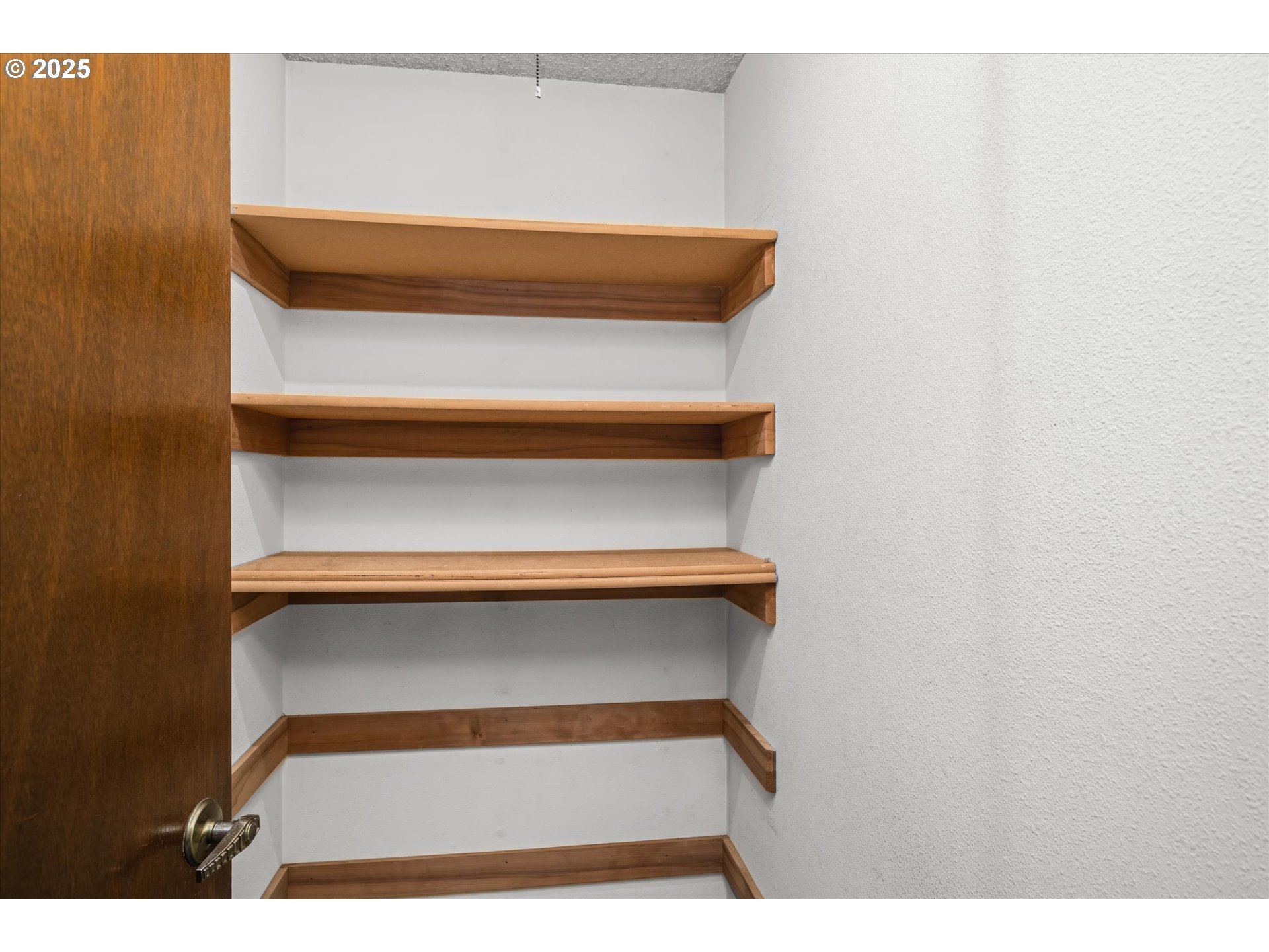 2819 Greentree Way Eugene, OR 97405 - Photo 26 of 35