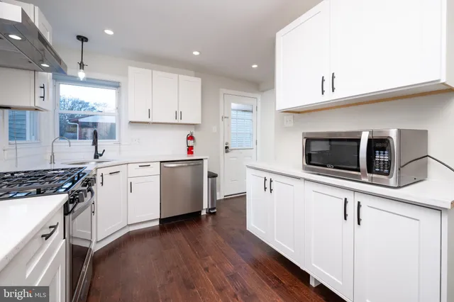 $3,000 | 311 Wilson Avenue, Mount Ephraim, NJ 08059